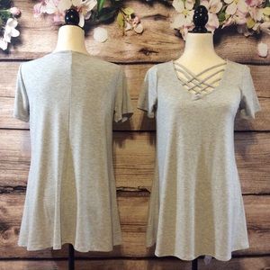 NWOT Crisscrossed front tunic